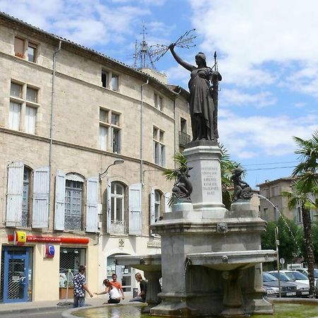 شقة Historical Center Of Pézenas المظهر الخارجي الصورة